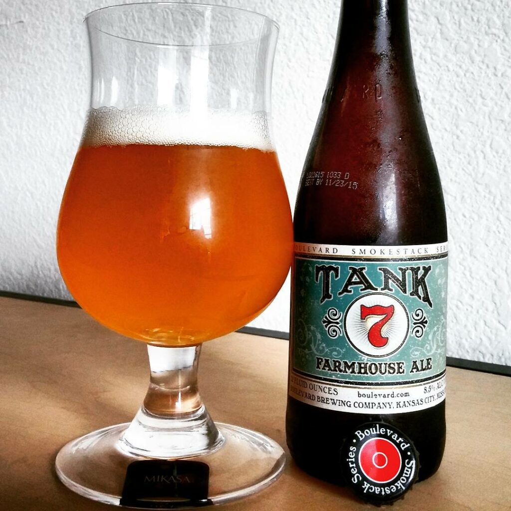 Boulevard Brewing Tank 7 beer review by beer_reviewer